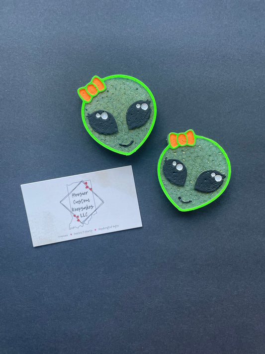 2 Alien Heads Freshie Mini